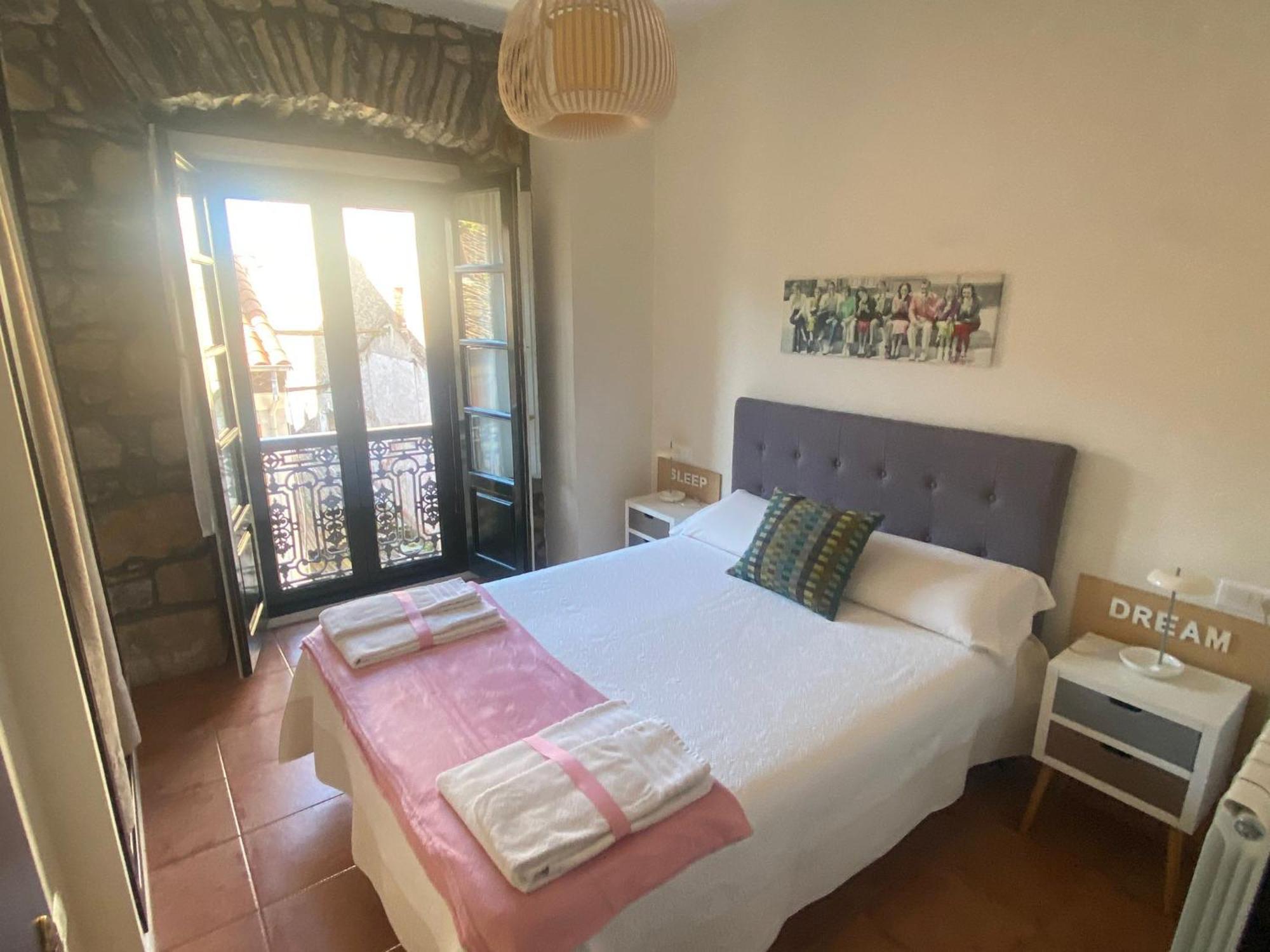 Apartamentos Hevia Villaviciosa  Extérieur photo