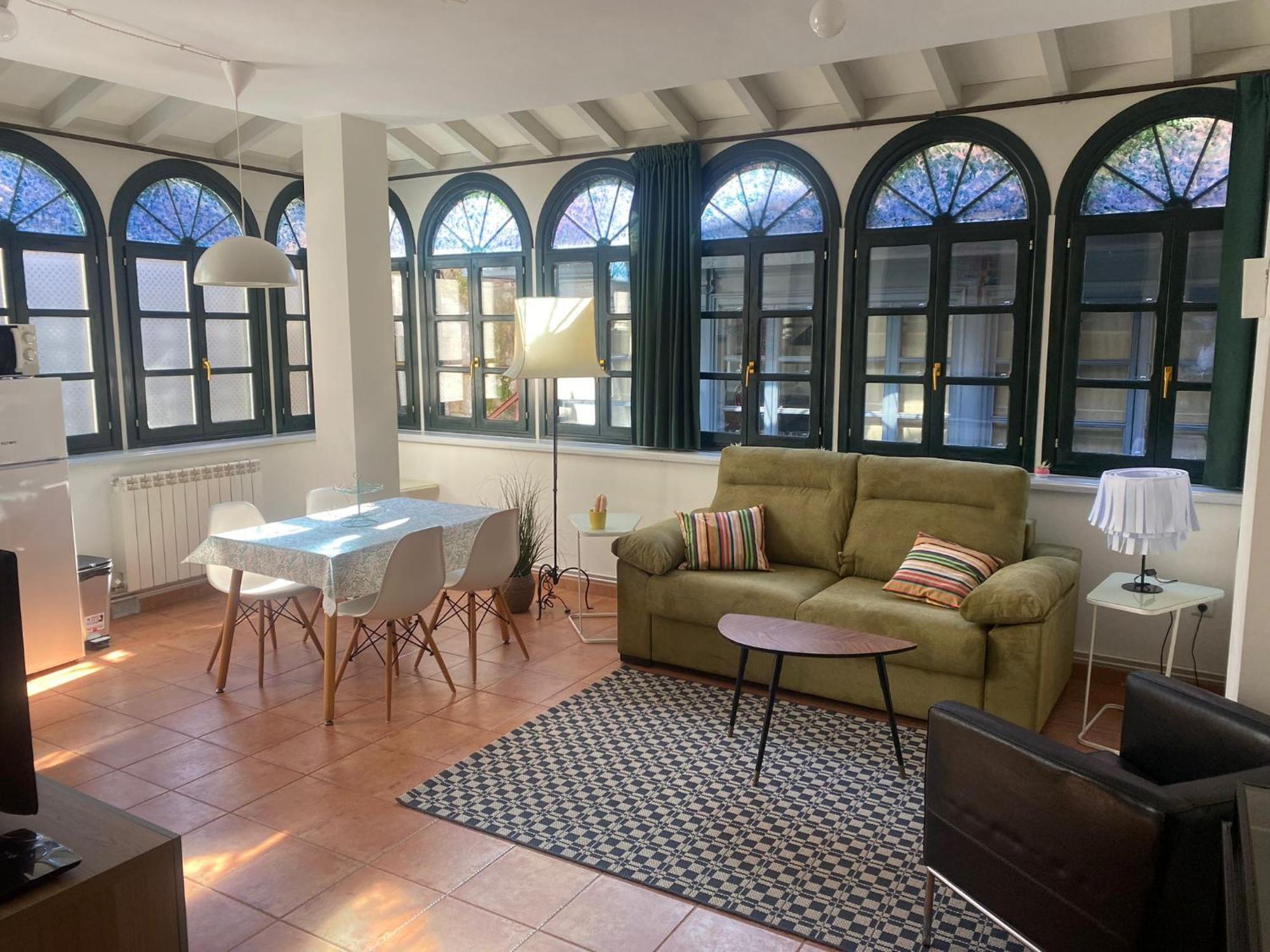 Apartamentos Hevia Villaviciosa  Extérieur photo